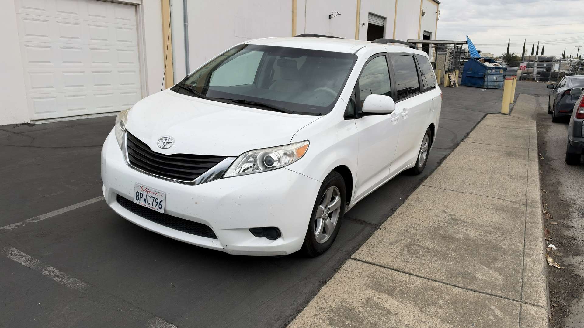 2014 Toyota Sienna | Conversion: 